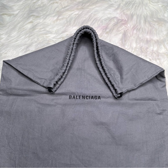 Balenciaga Dust Bag size 15.5” x 14.5” - Picture 4 of 8